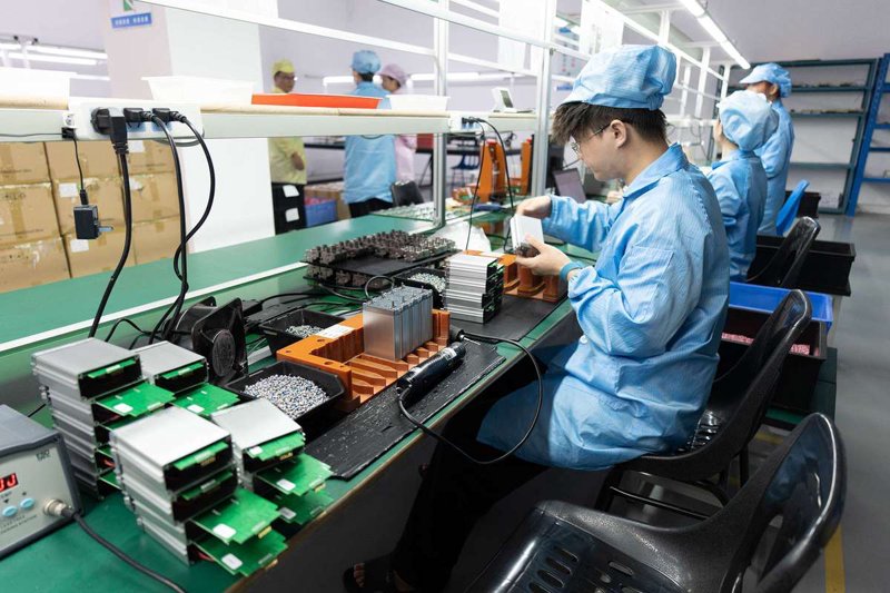 印刷电路板设备：智能制造的核心驱动力